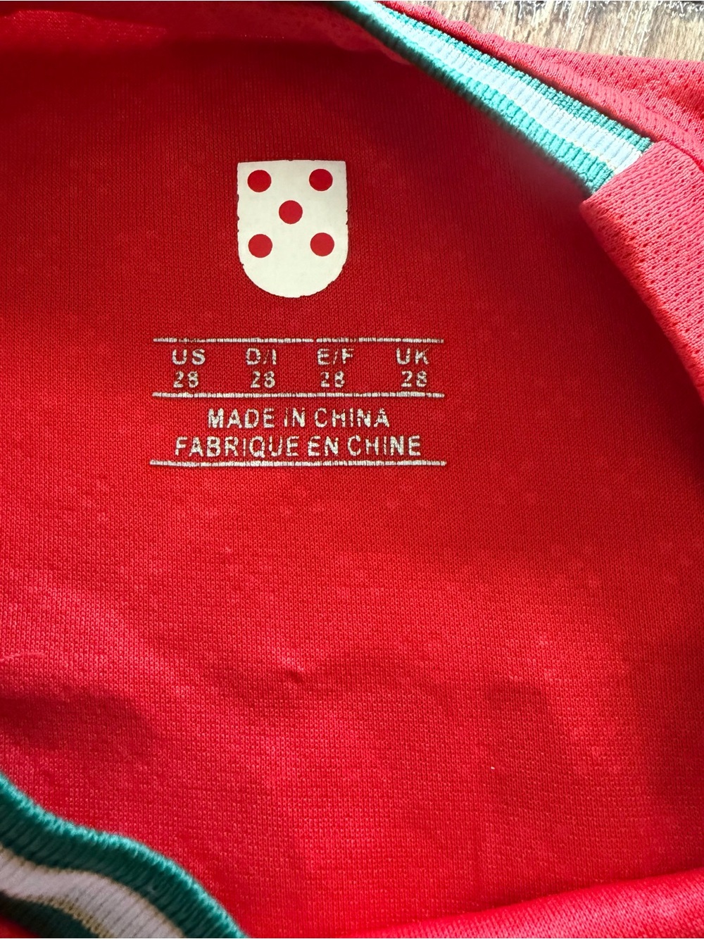 Kid’s Cristiano Ronaldo Portugal National Team Home Jersey - Picture 3 of 3